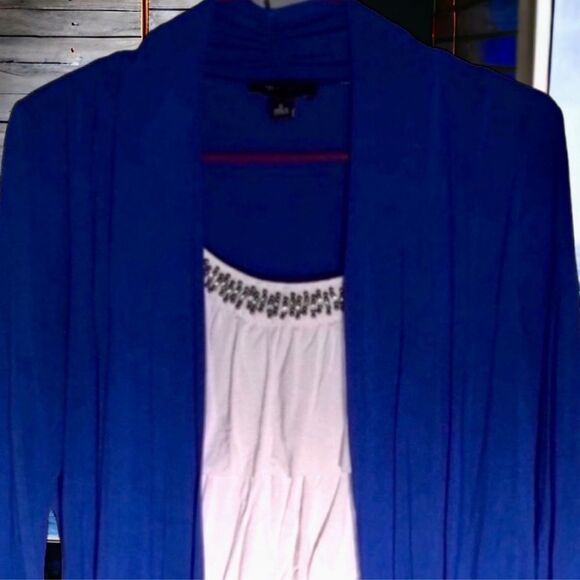 AB Studio (Kohl’s) Top Royal Blue Ivory Ruffled Beaded Neckline Cami Cardi S - Picture 6 of 16
